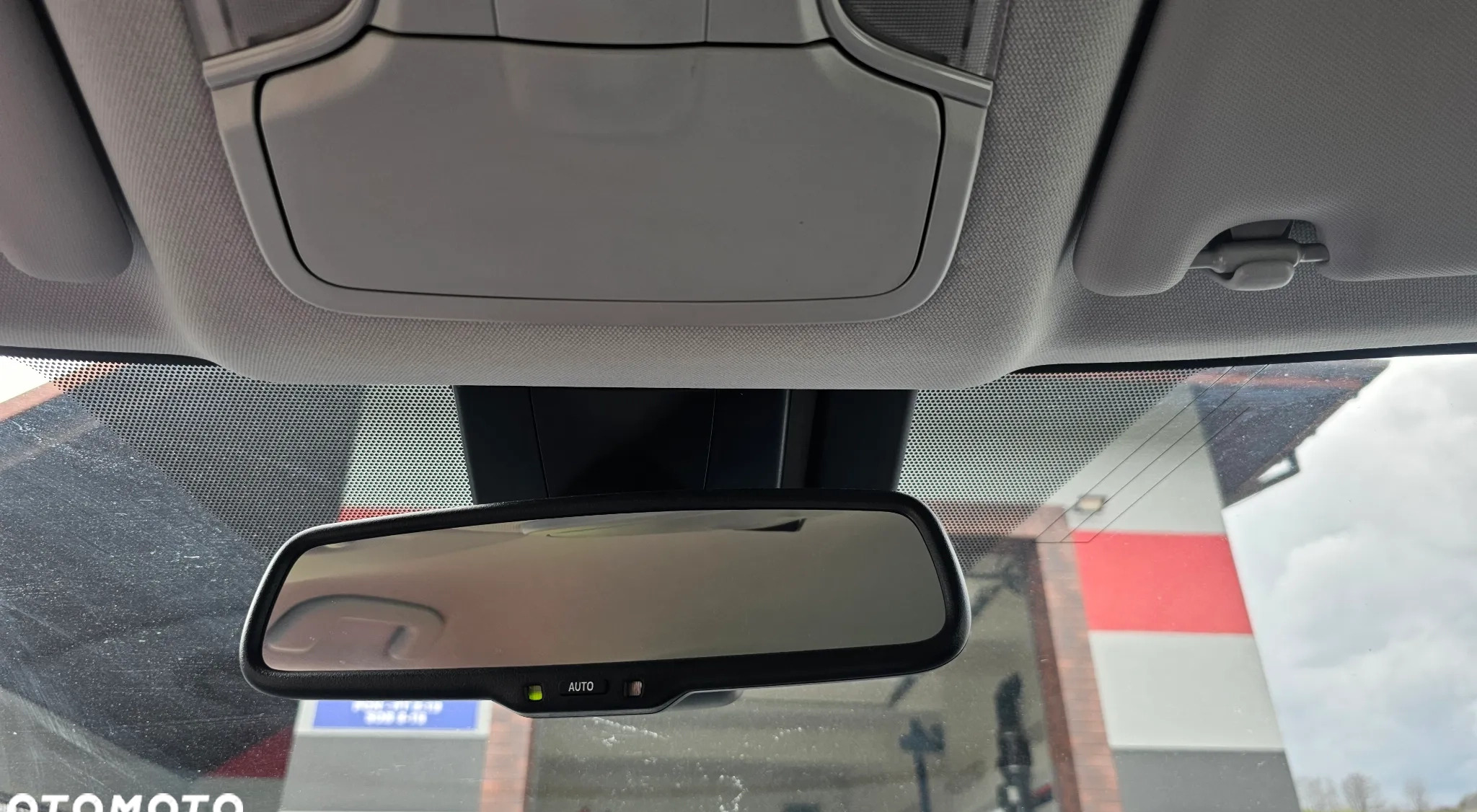 Toyota Prius cena 49900 przebieg: 137610, rok produkcji 2016 z Ostrów Wielkopolski małe 172